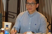 火山引擎副總裁張?chǎng)纬鱿甓裙芾泶髸?huì)
