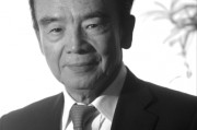 證監(jiān)會(huì)首任主席劉鴻儒逝世，享年95歲