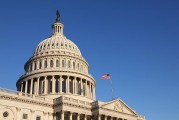 美國眾議院民主黨領導層反對共和黨政府支出法案