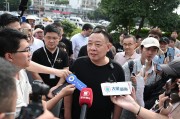 連發11條動態！于東來發聲：大家不要擔心我，若干年后，胖東來不是什么傳奇也不是神話