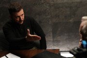 英媒：澤連斯基首次公開暗示，可在俄控制烏部分領土情況下達成?；穑袀€條件