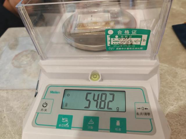 跌太猛！國際金價連跌5天！有人砸60多萬“抄底”