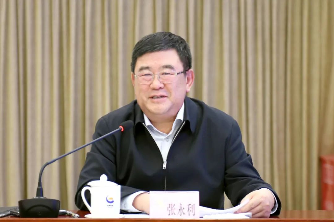 集團(tuán)公司與中國黃金集團(tuán)簽署戰(zhàn)略合作協(xié)議
