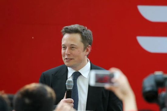 剛剛！馬斯克，重磅發(fā)布！“Grok 3，將成為AI領(lǐng)域真正的顛覆者”