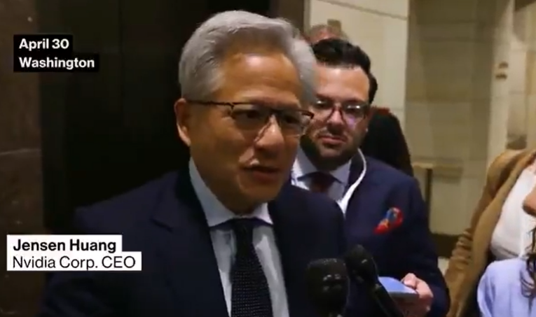 英偉達CEO稱中國在AI領(lǐng)域“并不落后”于美國，兩國差距很小